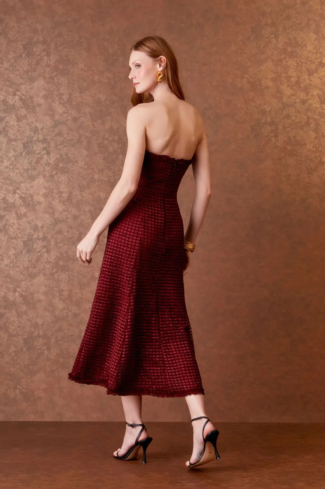 VESTIDO MIDI GUIPURE BABADO DECOTE BORDEAUX - Imagem 2