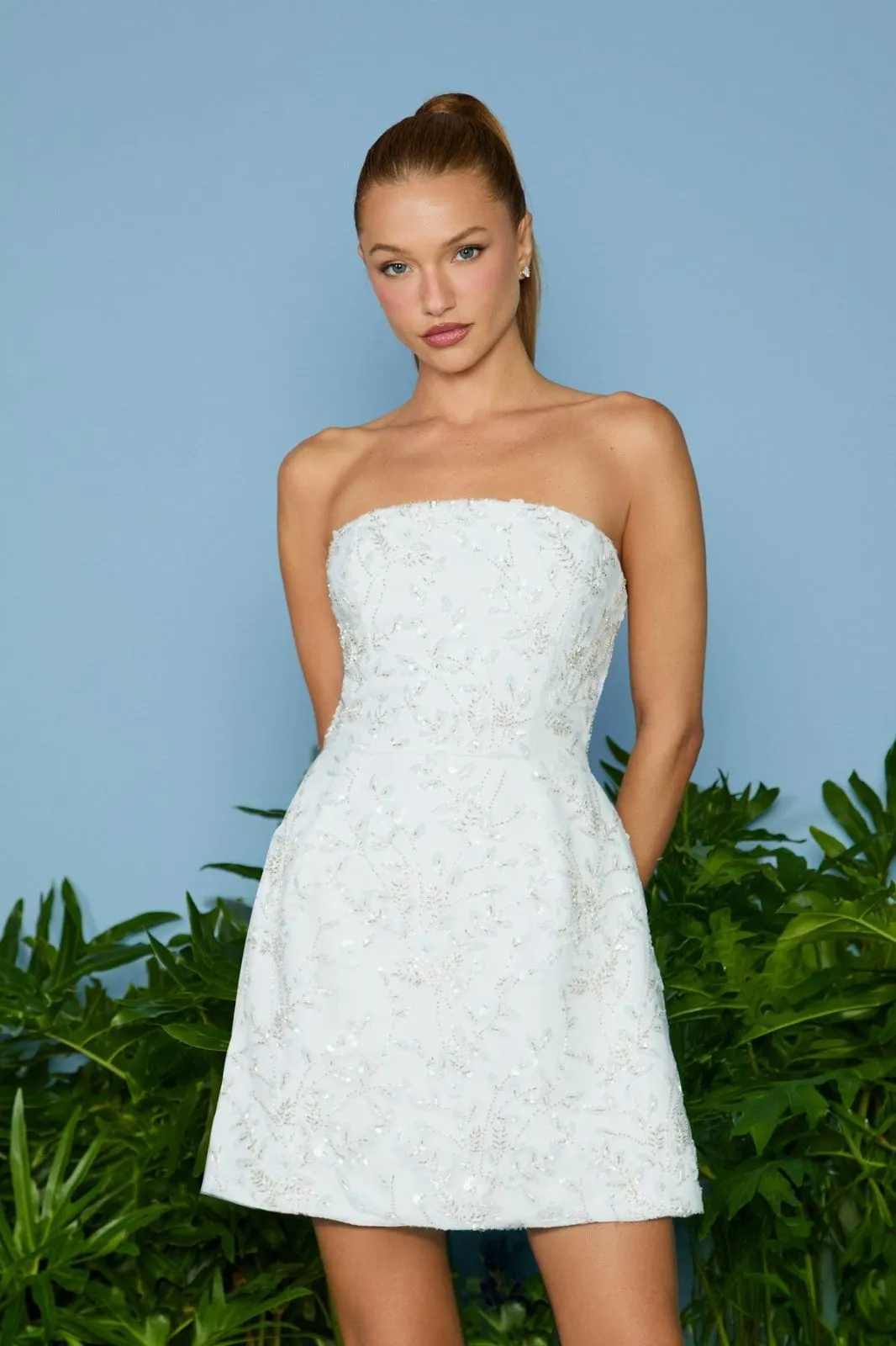 VESTIDO CURTO ISABELA TULE BORDADO - Imagem 3